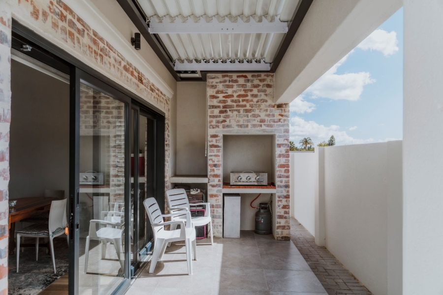2 Bedroom Property for Sale in Berg En Dal Western Cape